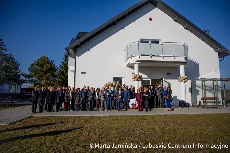 Uroczyste otwarcie nowego budynku Domu Pomocy Społecznej w Dobiegniewie