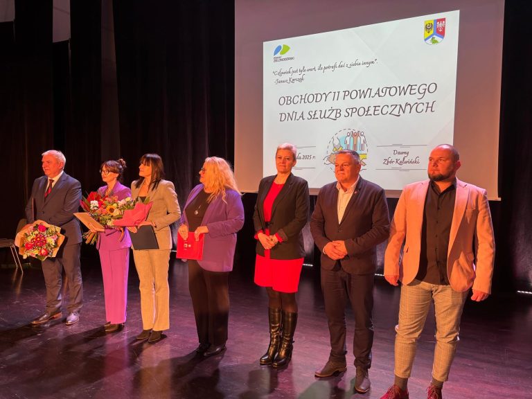 Obchody II Powiatowego Dnia Służb Społecznych