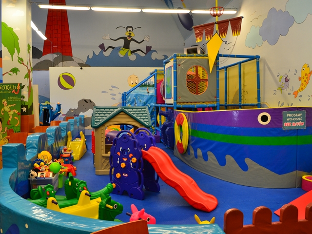 Dzień Dziecka dla dzieci z Domu Matki i Dziecka  przy ZK w Krzywańcu