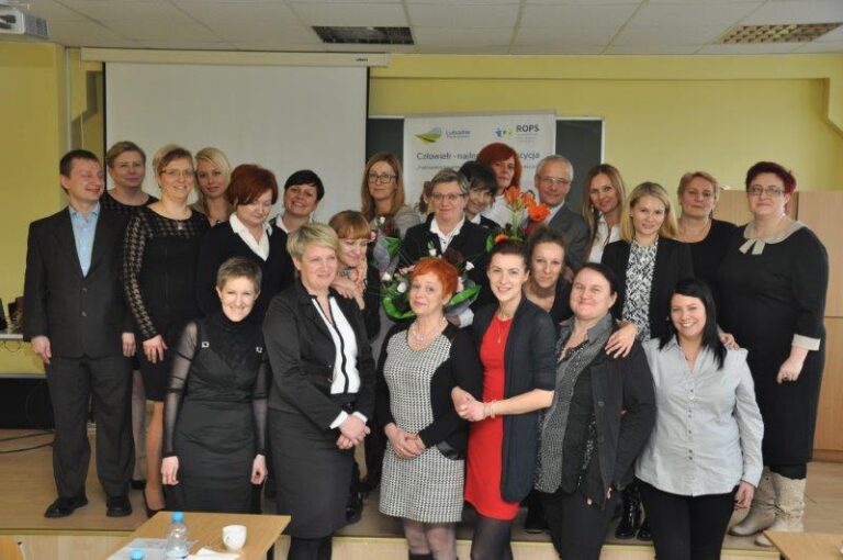 Obrona prac dyplomowych – Opieka senioralna